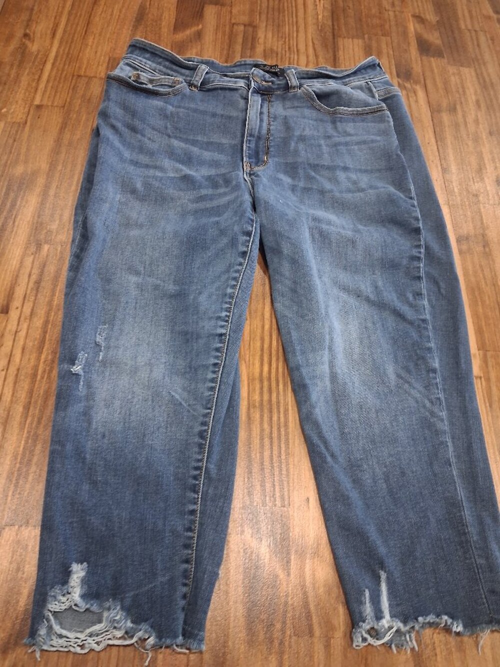Judy Blue Skinny Fit Capri Jeans size 16W